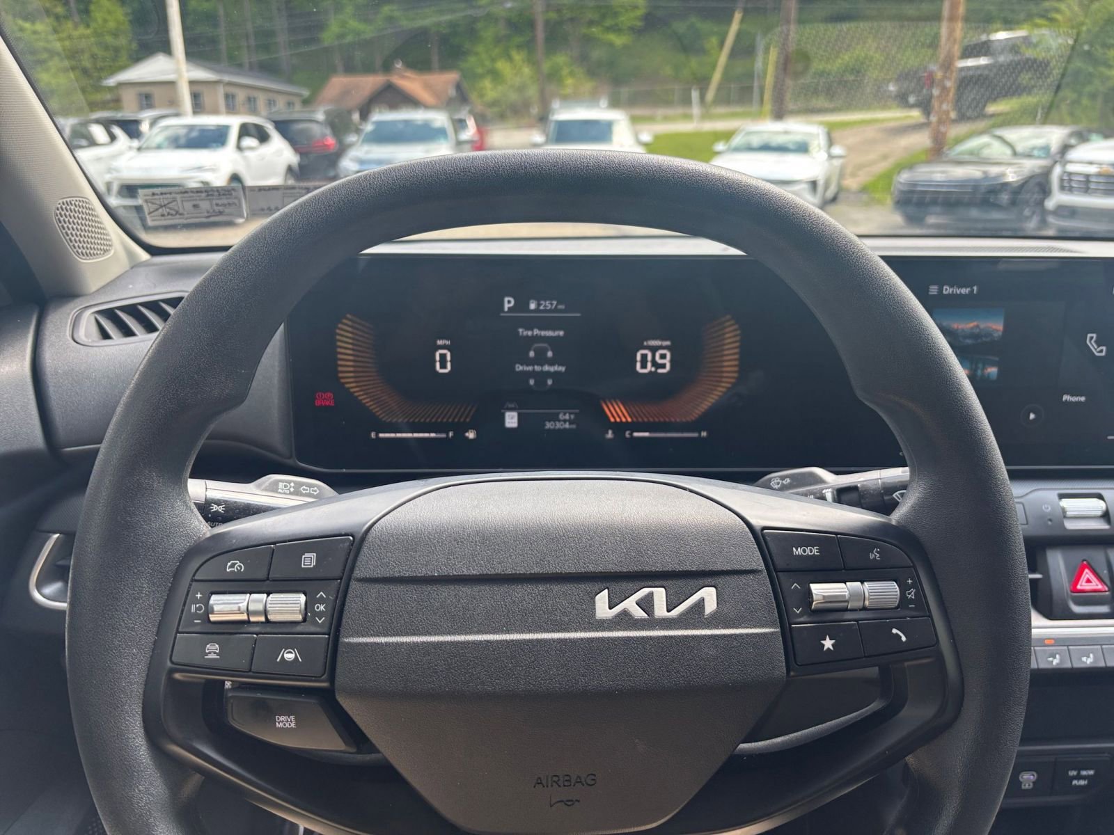 Used 2025 Kia K4 FWD image 29