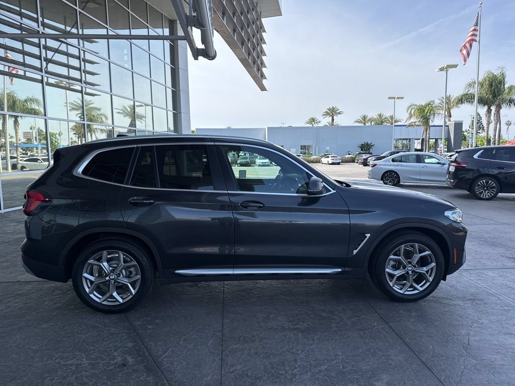 Used 2023 BMW X3 sDrive30i w/ Convenience Package RWD image 3