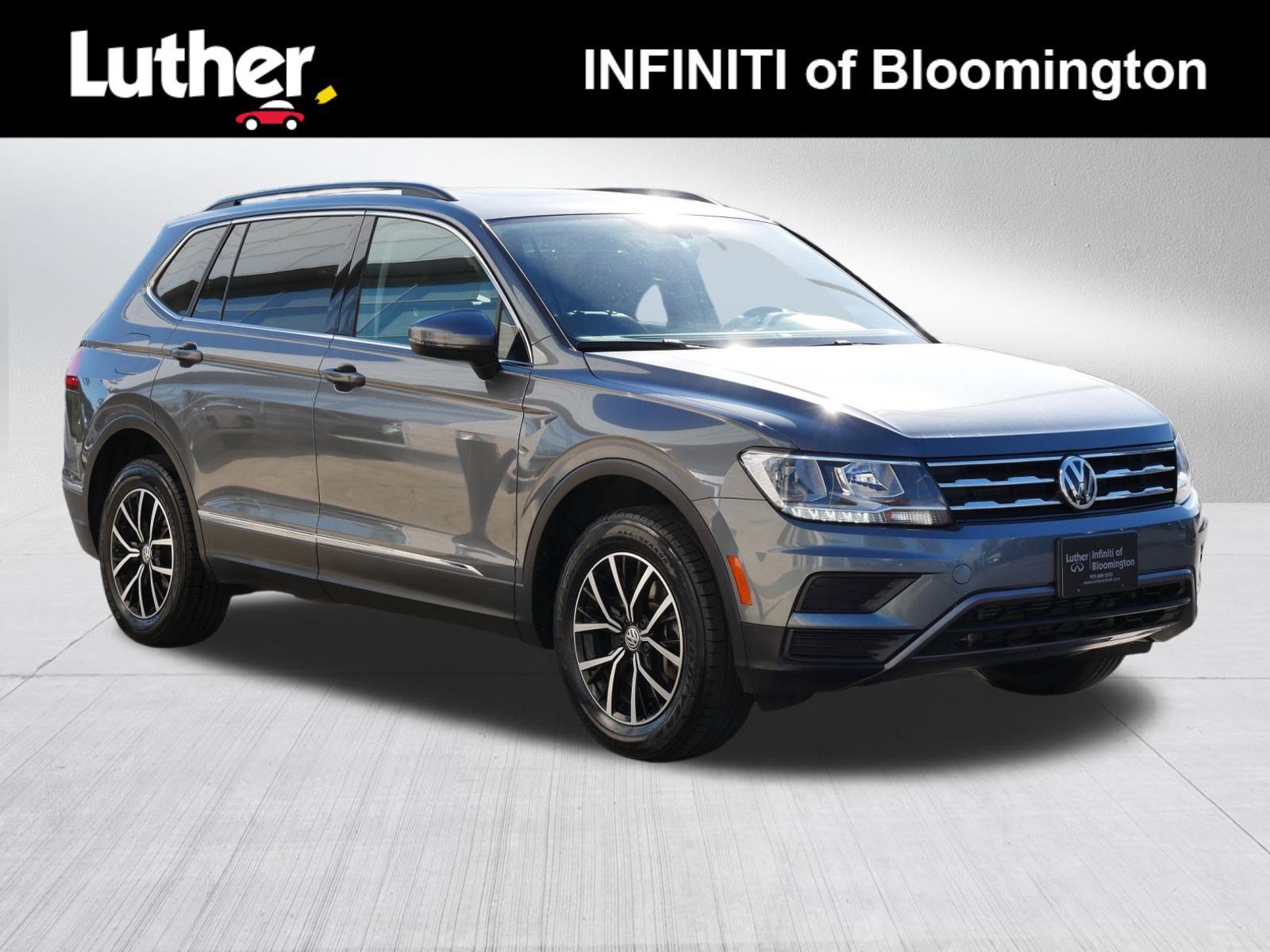 Used 2021 Volkswagen Tiguan SE w/ Panoramic Sunroof Package