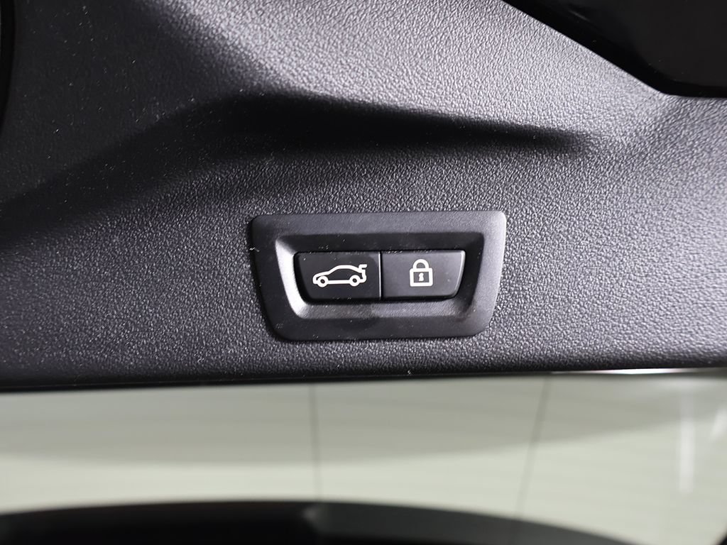 Used 2022 BMW X5 xDrive40i AWD/4WD image 21