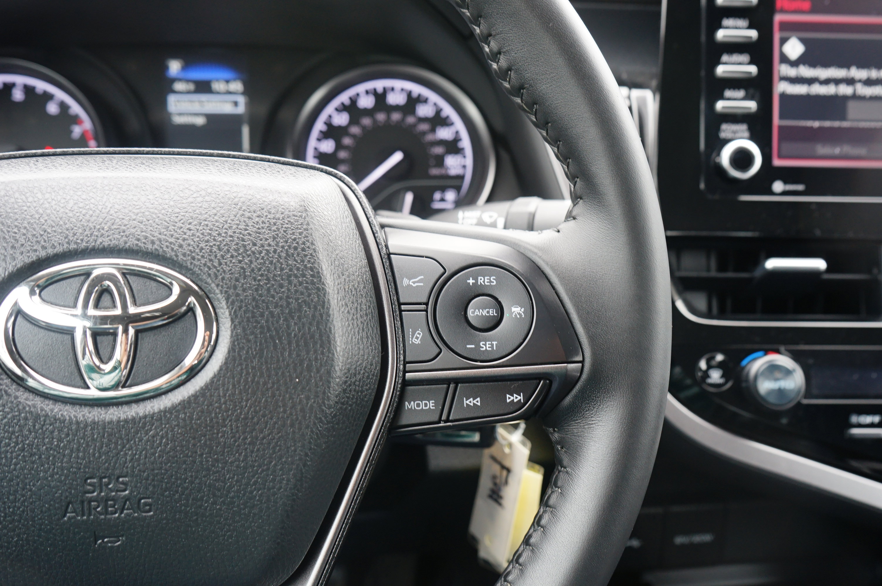 Used 2023 Toyota Camry SE image 25