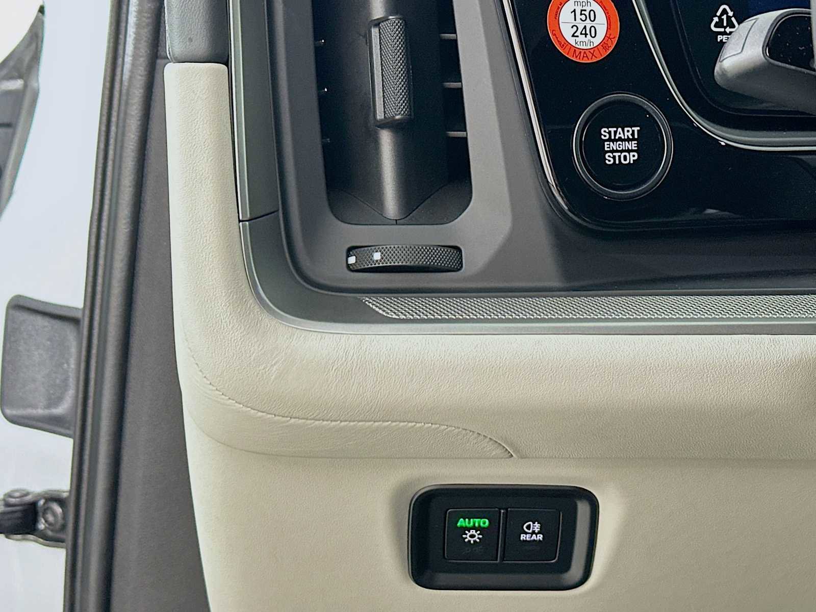 New 2026 Porsche Cayenne E-Hybrid image 13