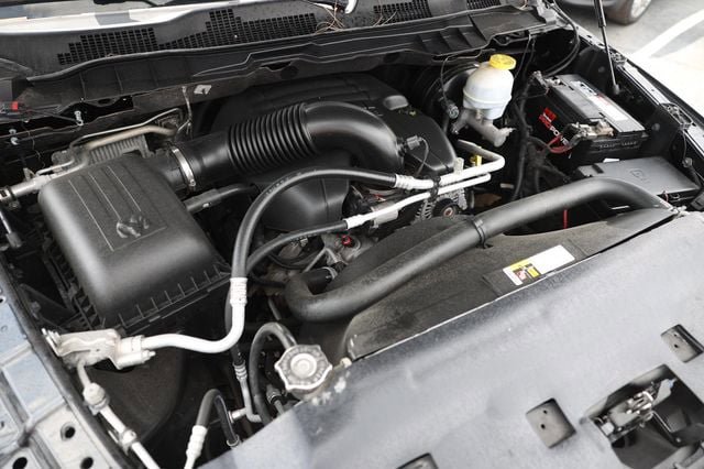 Used 2017 RAM 1500 SLT RWD image 44