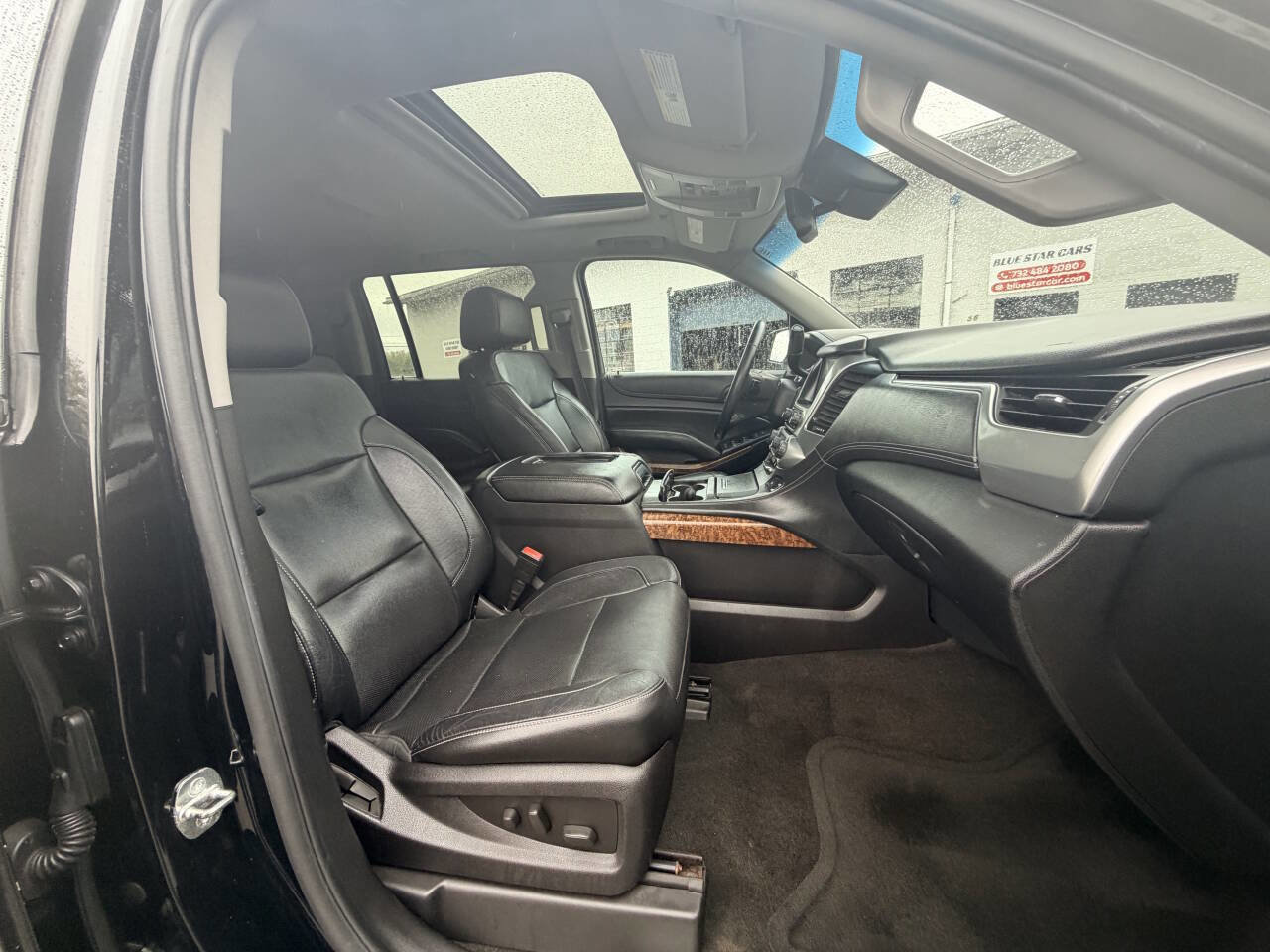 Used 2015 Chevrolet Suburban LTZ AWD/4WD image 35
