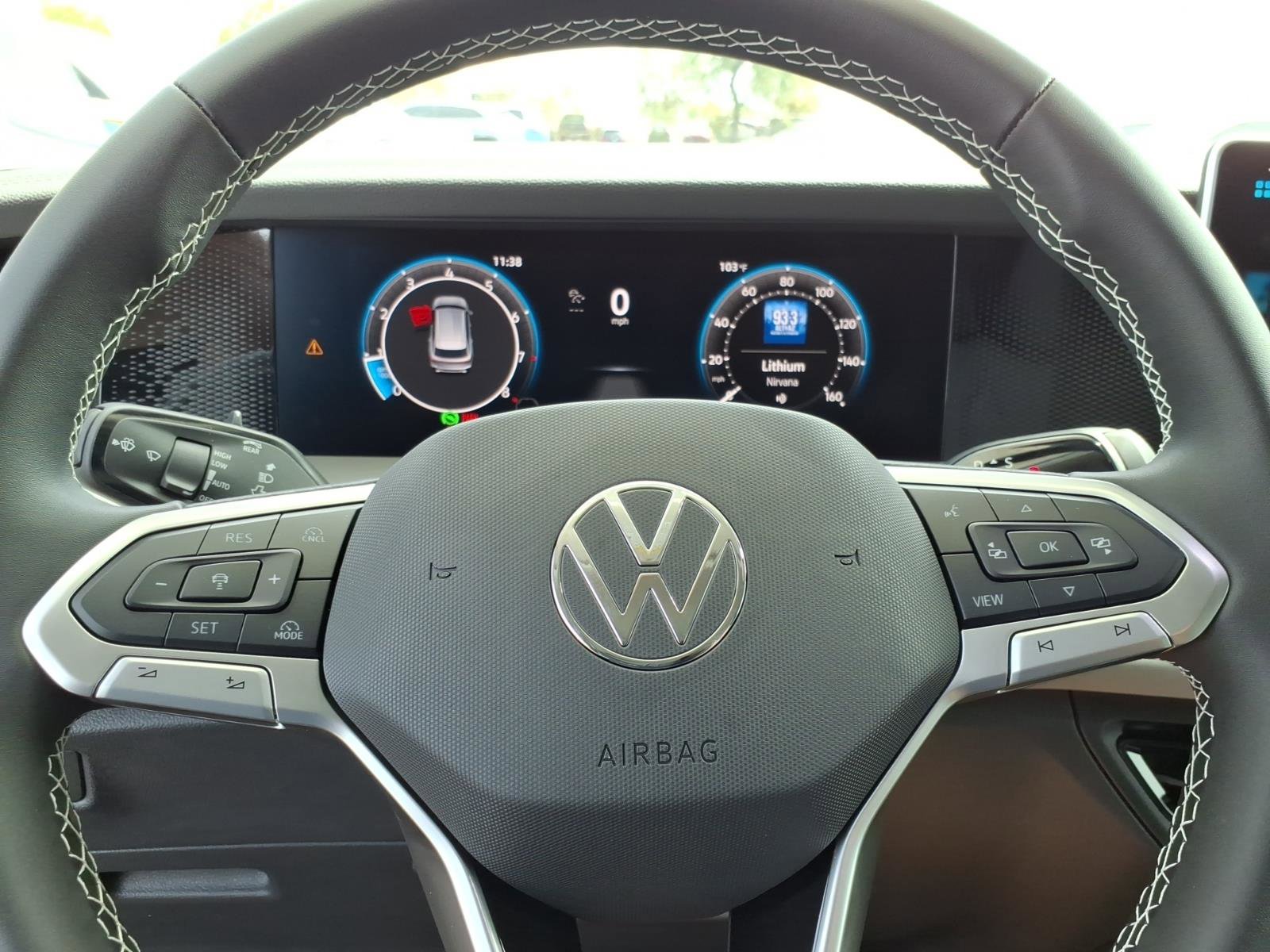 New 2026 Volkswagen Tiguan SE image 13