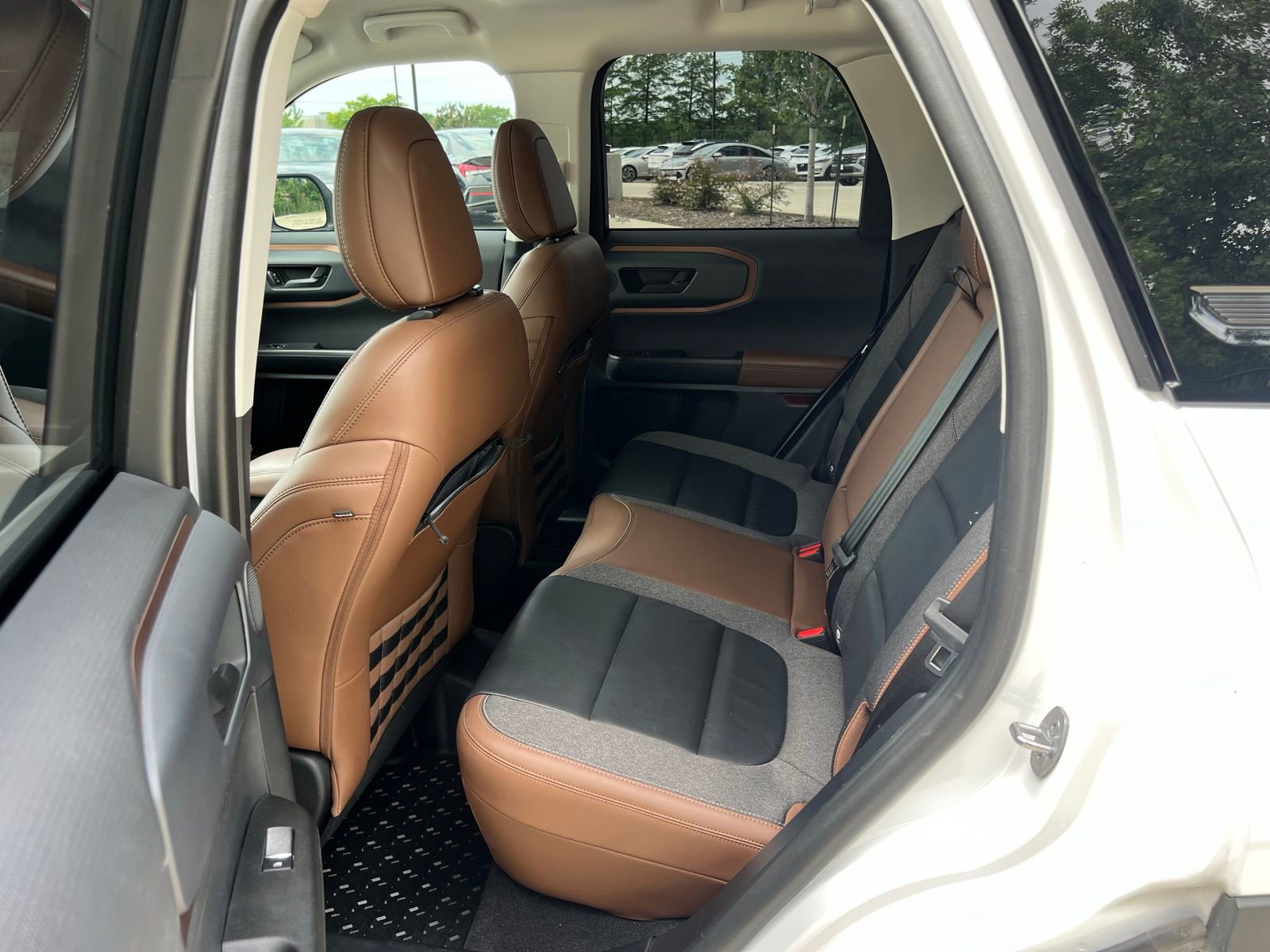 Used 2022 Ford Bronco Sport Outer Banks w/ Tech Package AWD/4WD image 17