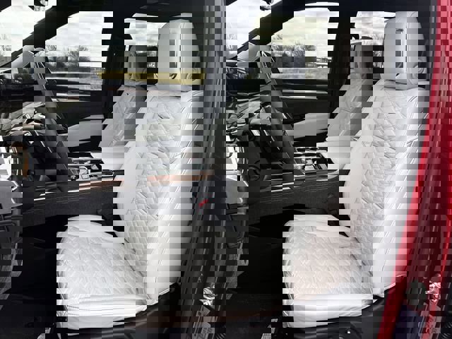 New 2026 Cadillac Escalade ESV Platinum Luxury w/ LPO, Floor Liner Package image 22