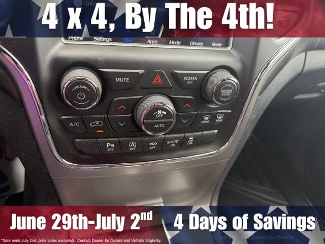 Used 2018 Jeep Grand Cherokee Laredo AWD/4WD image 29