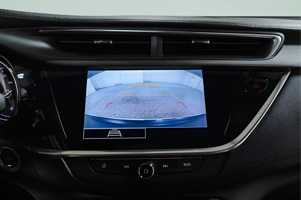 Used 2021 Buick Encore GX Essence image 17