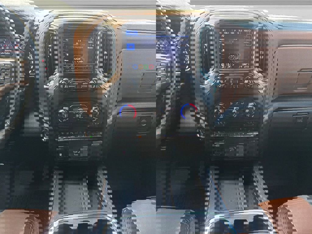 Used 2023 Chevrolet Silverado 3500 High Country w/ Snow Plow Prep/Camper Package image 13