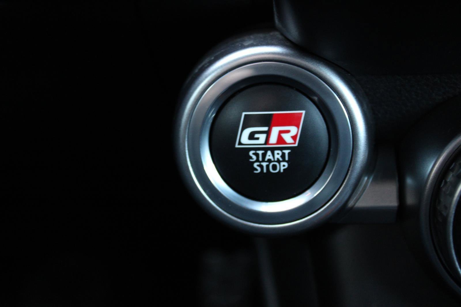 Used 2024 Toyota GR86 Premium image 25