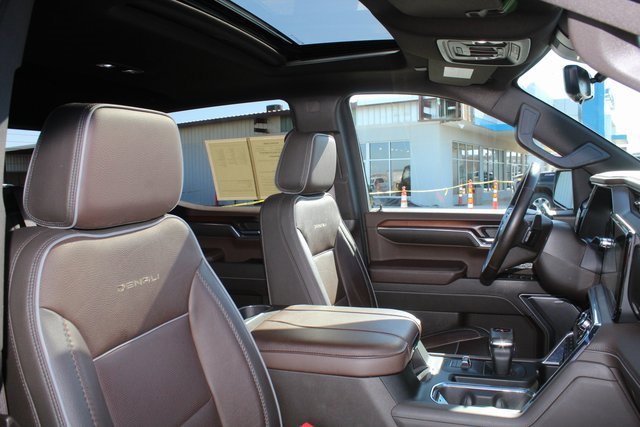 Used 2024 GMC Sierra 1500 Denali w/ Denali Reserve Package image 18