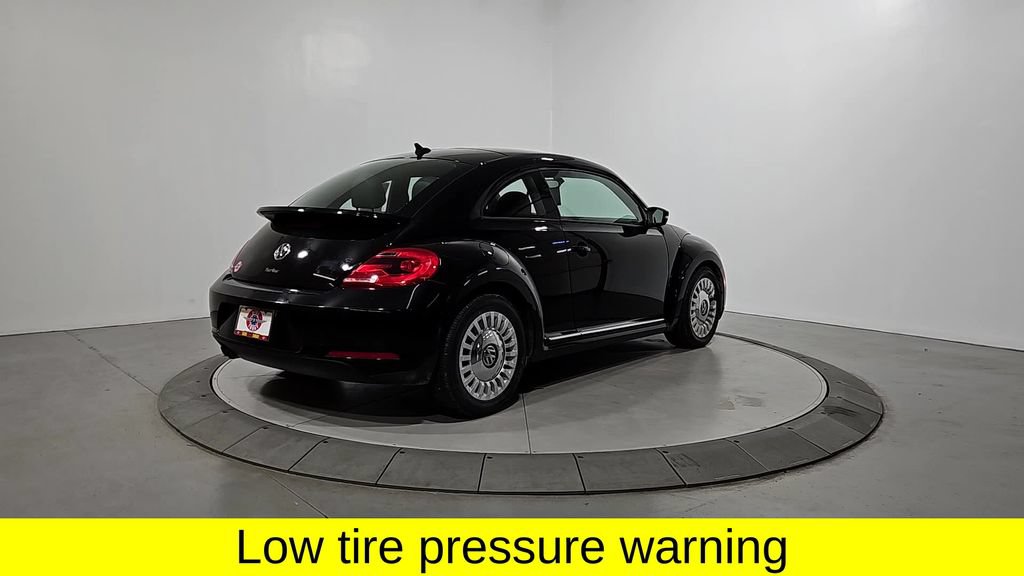 Used 2016 Volkswagen Beetle 1.8T SE FWD image 5