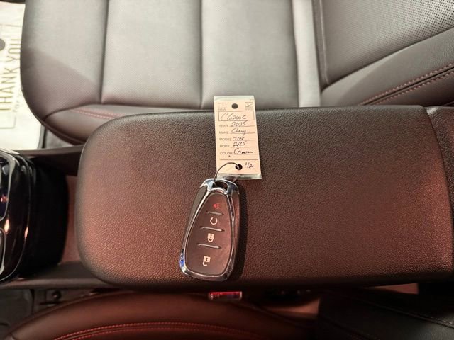 Certified 2025 Chevrolet Trax RS w/ Driver Confidence Package image 20