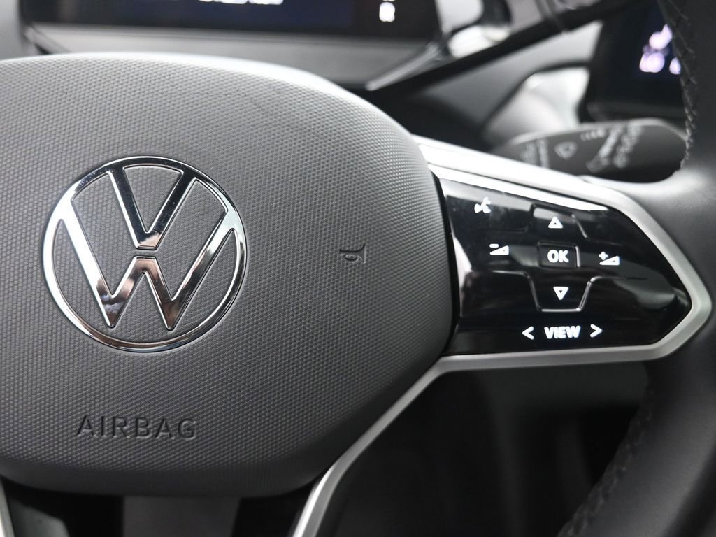 Used 2021 Volkswagen ID.4 Pro S image 13