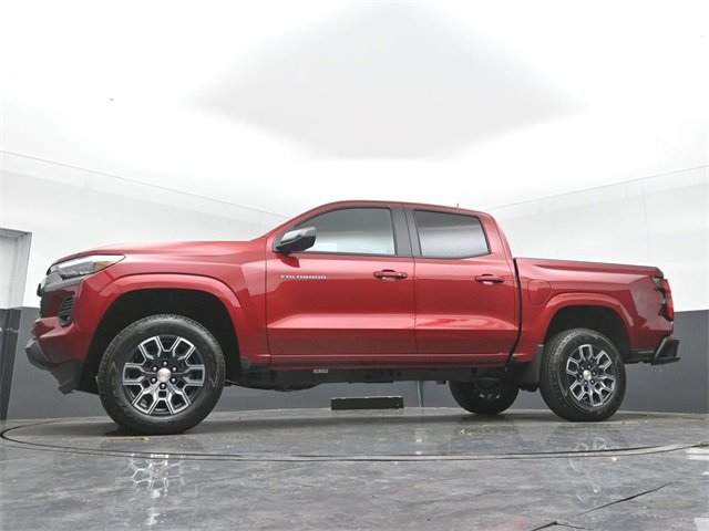 Used 2024 Chevrolet Colorado LT w/ LT Convenience Package III image 38