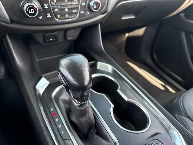 Used 2021 Chevrolet Traverse LT image 28