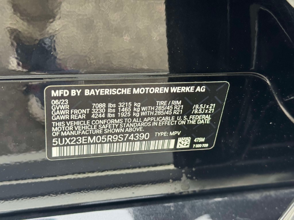 Used 2024 BMW X7 xDrive40i w/ Premium Package AWD/4WD image 32