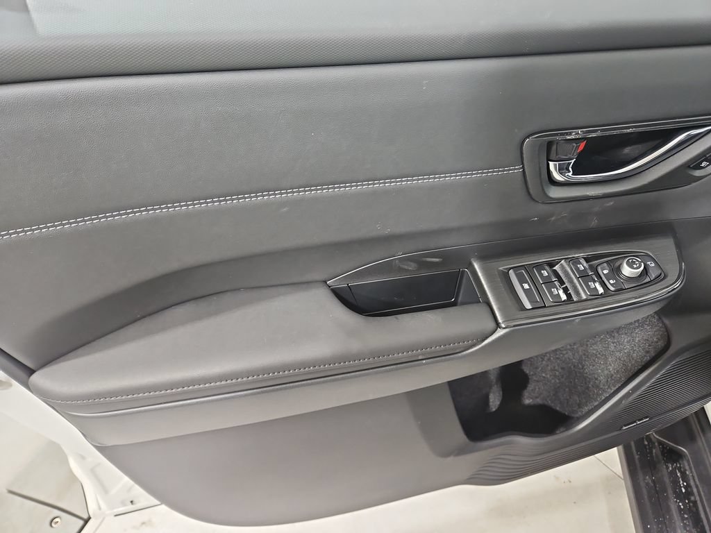 New 2026 Subaru Outback Touring AWD/4WD image 10