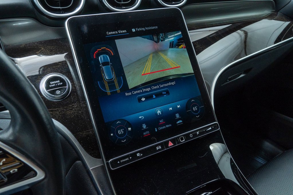 Used 2023 Mercedes-Benz GLC 300 4MATIC image 18