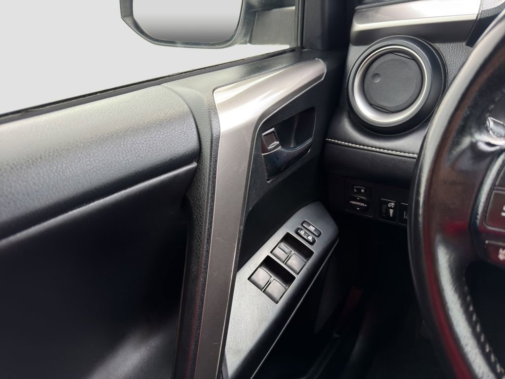 Used 2017 Toyota RAV4 XLE w/ All Weather Liner Package image 27