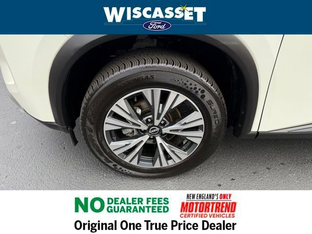 Used 2023 Nissan Rogue SV image 32