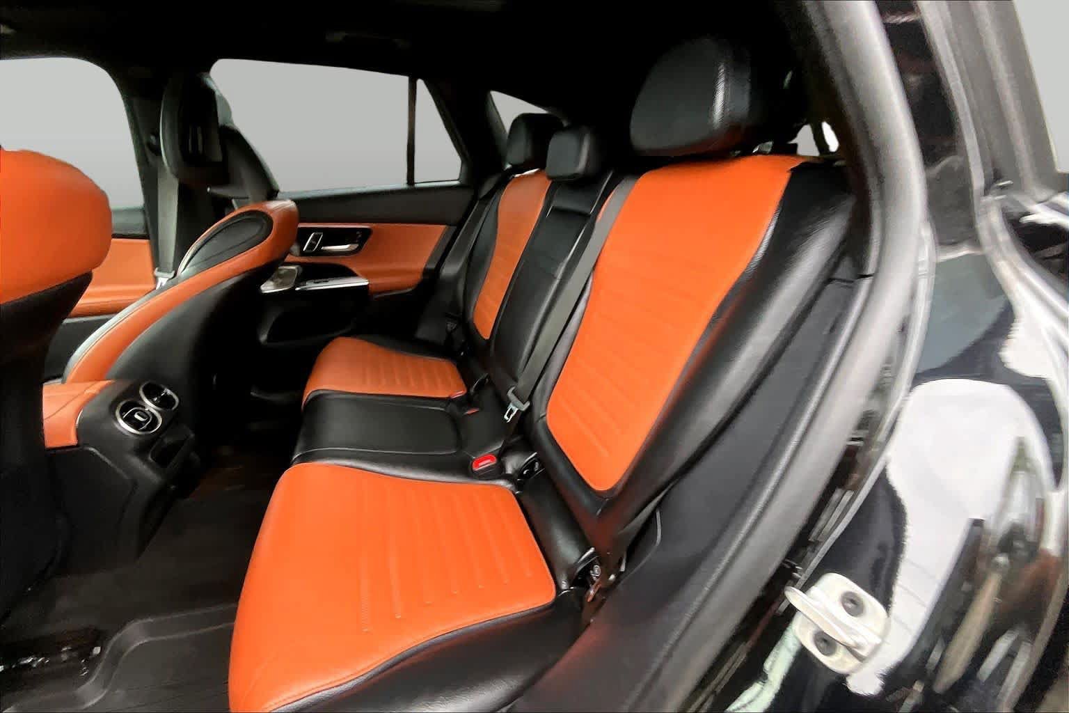 Used 2023 Mercedes-Benz GLC 300 image 21