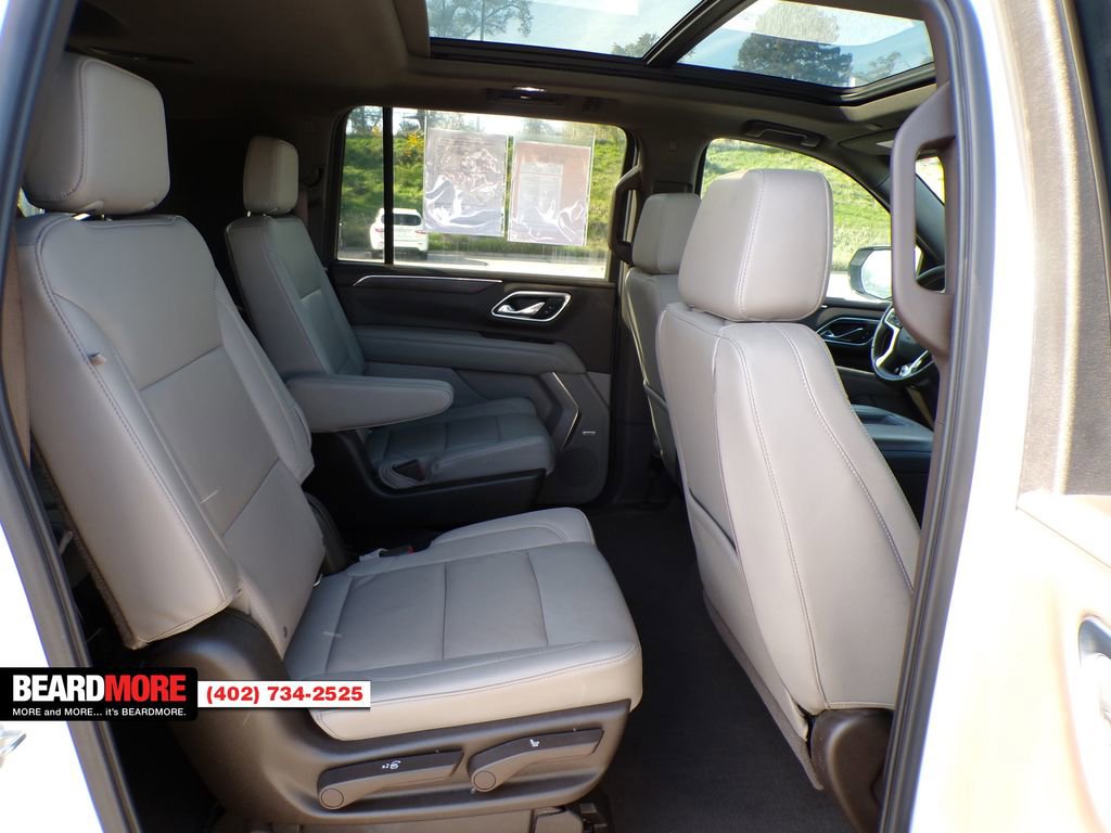 Used 2021 Chevrolet Suburban Z71 w/ Z71 Signature Package image 33