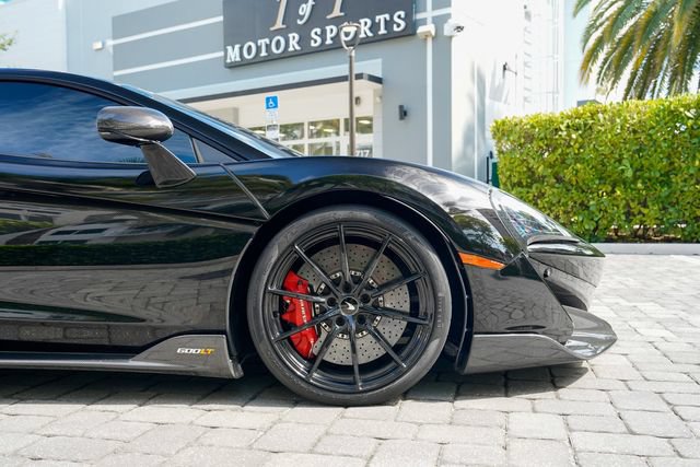 Used 2019 McLaren 600LT RWD image 34
