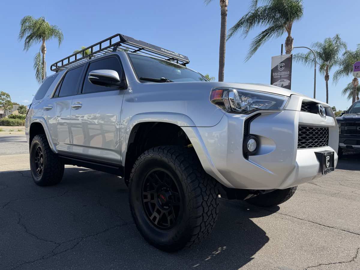 Used 2019 Toyota 4Runner SR5 Premium w/ Convenience Package AWD/4WD image 8