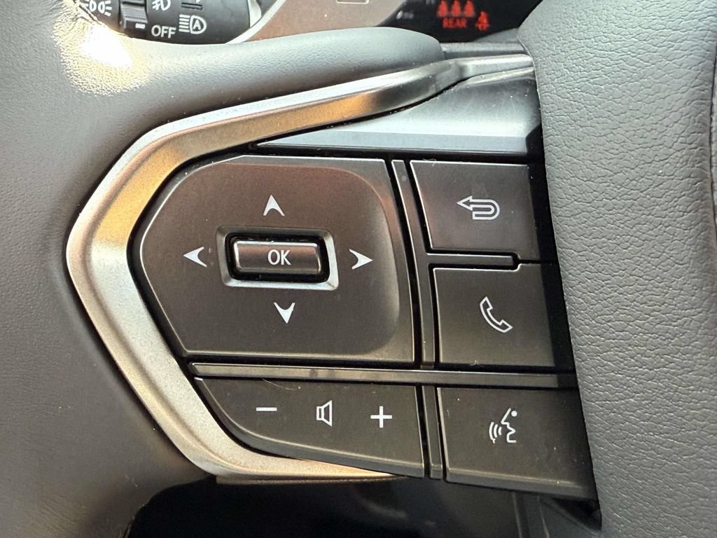 Used 2025 Lexus RX 350 Premium w/ Accessory Package AWD/4WD image 23