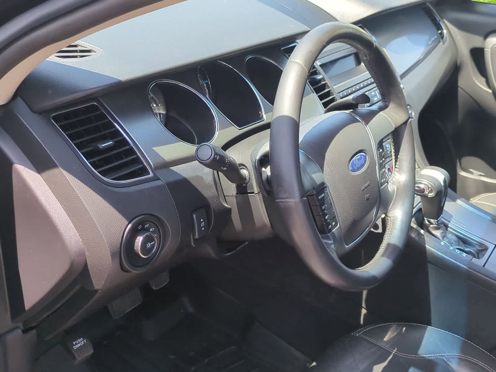 Used 2011 Ford Taurus SEL w/ 201A Rapid Spec Order Code FWD image 10