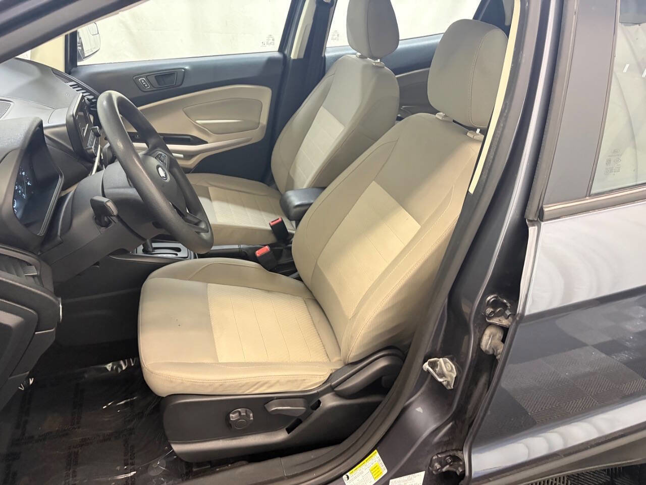 Used 2020 Ford EcoSport S AWD/4WD image 20