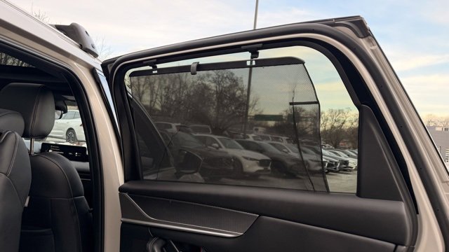 Used 2024 MAZDA CX-90 3.3 Turbo w/ Premium Plus Pkg image 8