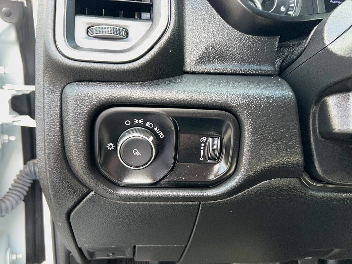 Used 2022 RAM 2500 Tradesman AWD/4WD image 13