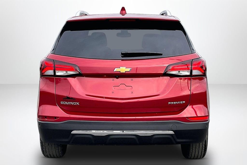 Used 2024 Chevrolet Equinox Premier w/ LPO, Floor Liner Package image 7