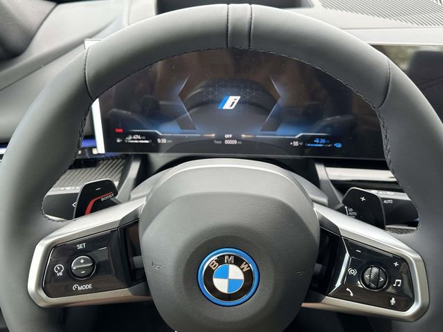 New 2027 BMW 550e xDrive AWD/4WD image 15