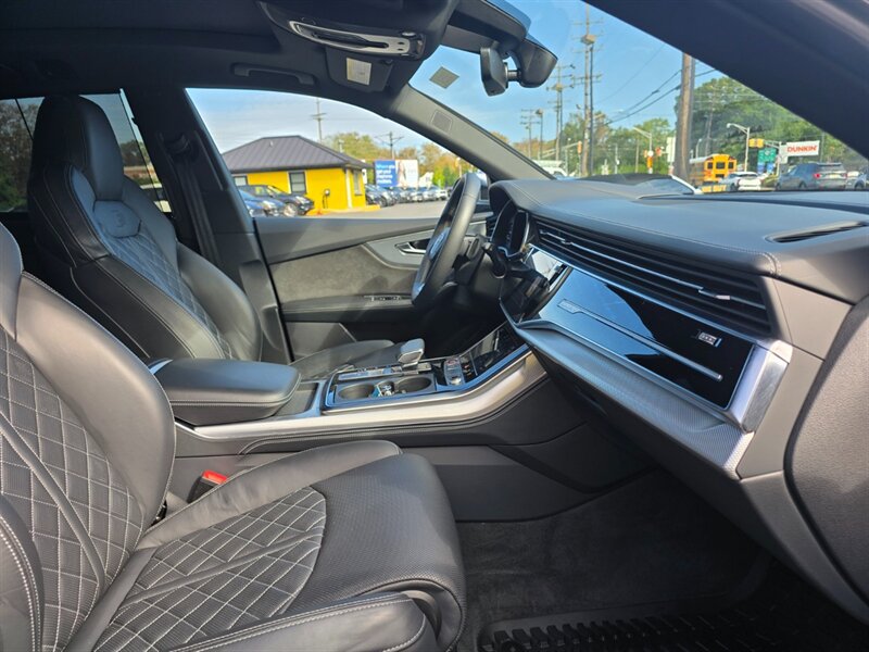 Used 2021 Audi SQ8 Prestige w/ Prestige Package AWD/4WD image 24