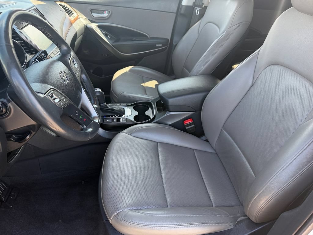 Used 2018 Hyundai Santa Fe Sport w/ 2.0T Ultimate Tech Package 05 FWD image 10