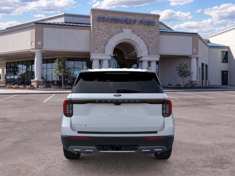 New 2026 Ford Explorer Active w/ Active Comfort Package RWD image 5
