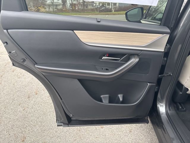 Used 2025 MAZDA CX-90 3.3 Turbo w/ Preferred Package image 22