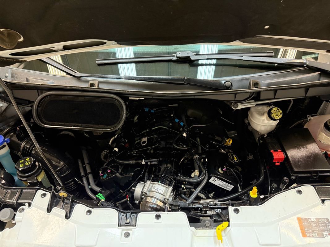 Used 2016 Ford Transit 250 130 Low Roof image 23