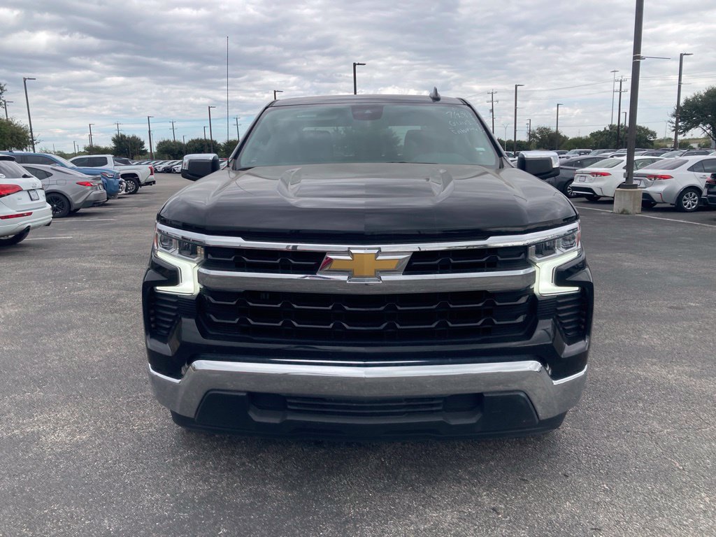 Used 2026 Chevrolet Silverado 1500 LT RWD image 2