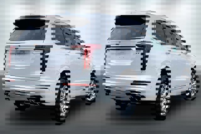 Used 2023 Cadillac XT6 Luxury image 13