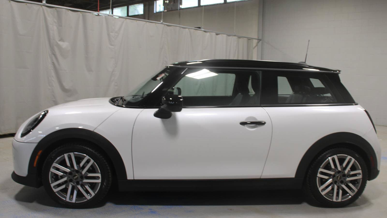 Certified 2026 MINI Cooper S FWD image 12