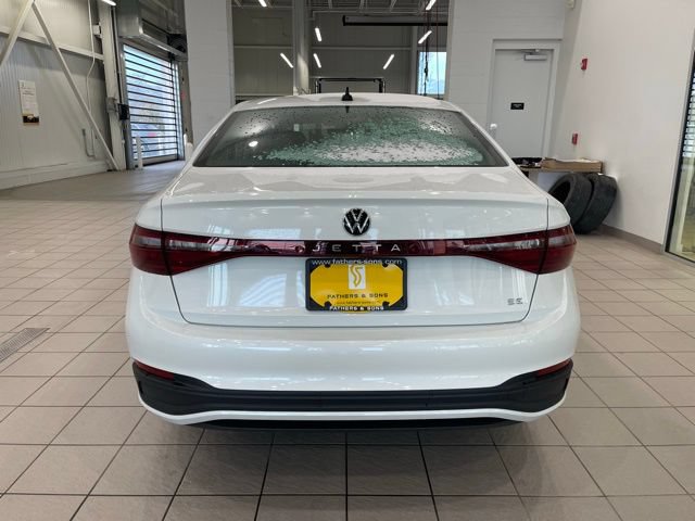 Used 2025 Volkswagen Jetta SE FWD image 6