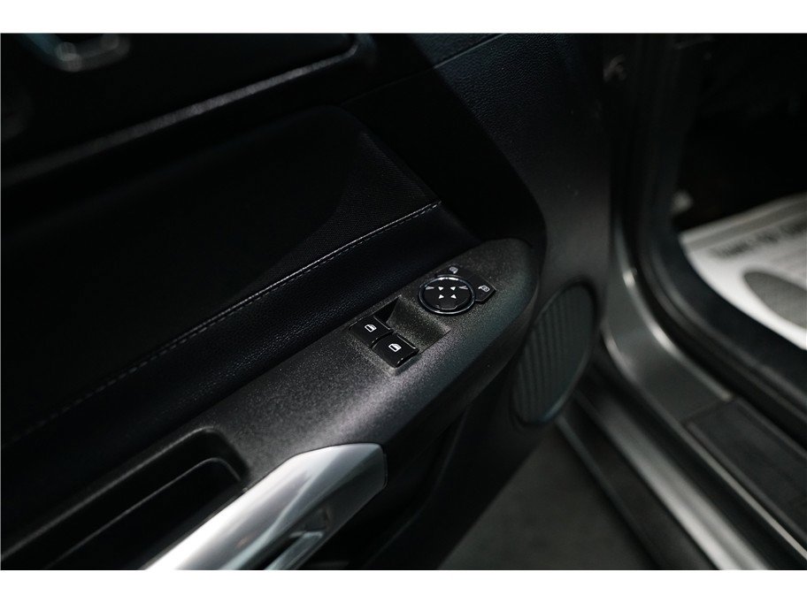 Used 2017 Ford Mustang GT image 14