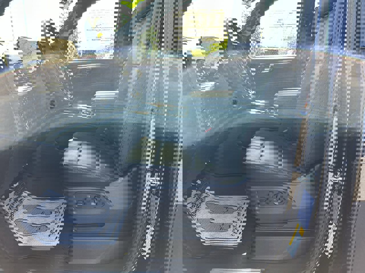 New 2026 Chevrolet Suburban RST image 27