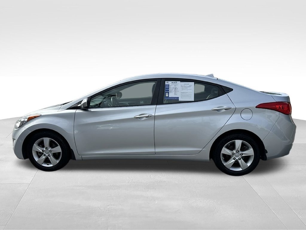 Used 2013 Hyundai Elantra GLS w/ Preferred Pkg FWD image 4