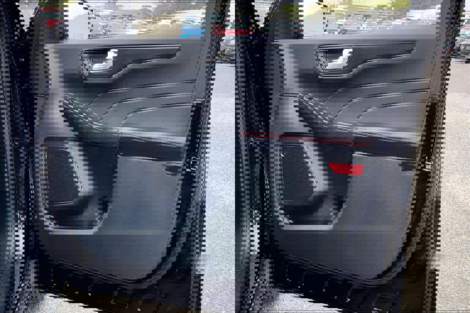 Certified 2025 Ford Escape ST-Line Elite image 22